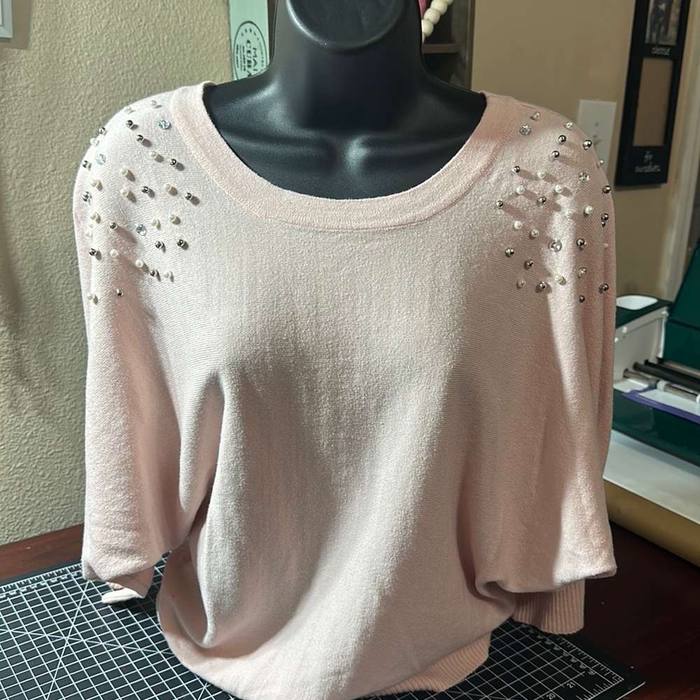 Never worn gorgeous pink sweater